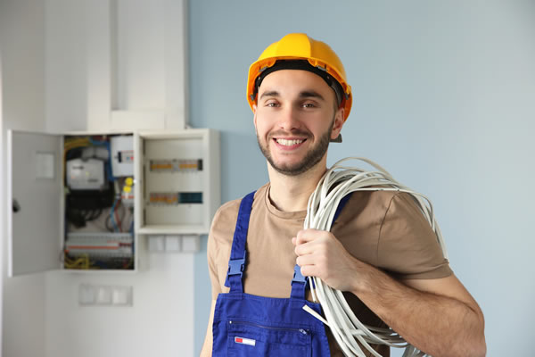 Why Should You Hire a Professional Electrician in Nassau & Suffolk County, NY