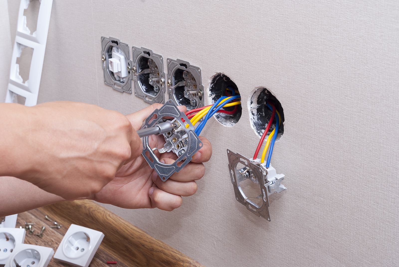 Electrical Outlet Replacement in North Babylon, NY