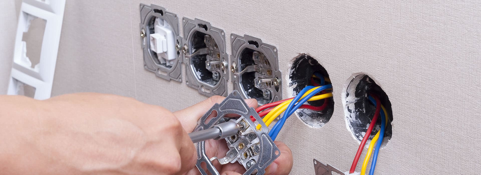 Electrical Outlet Replacement in Patchogue, NY